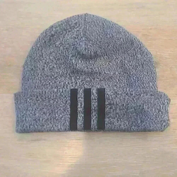 Adidas grey and black beenie hat - Picture 2 of 2